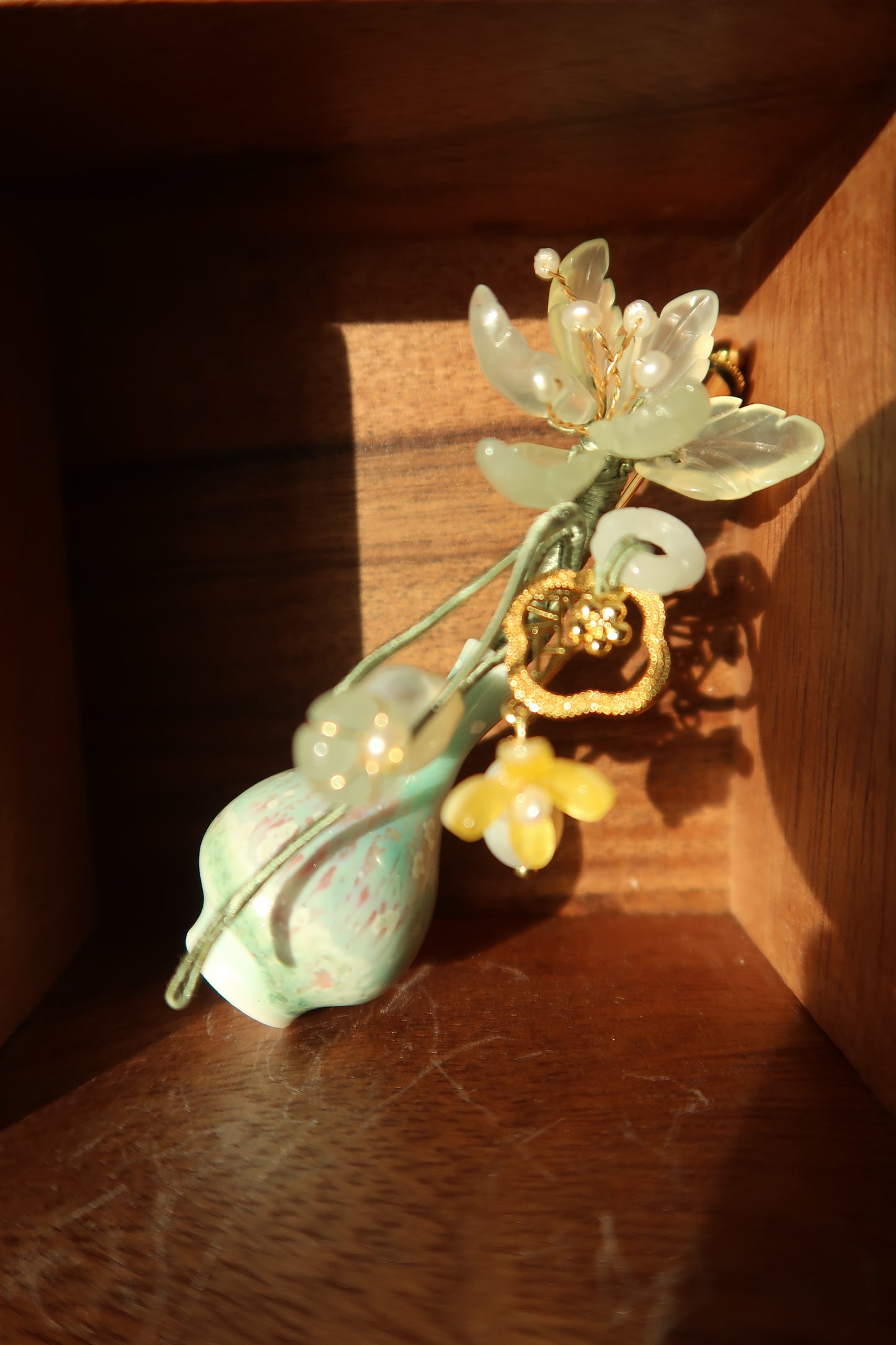 Serpentine Jade Orchid Vase Brooch