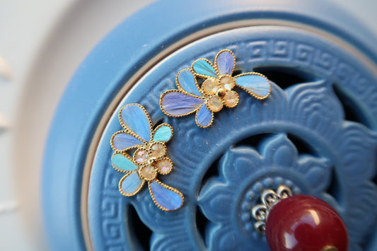 Filigree Inlay Osmathus Earrings